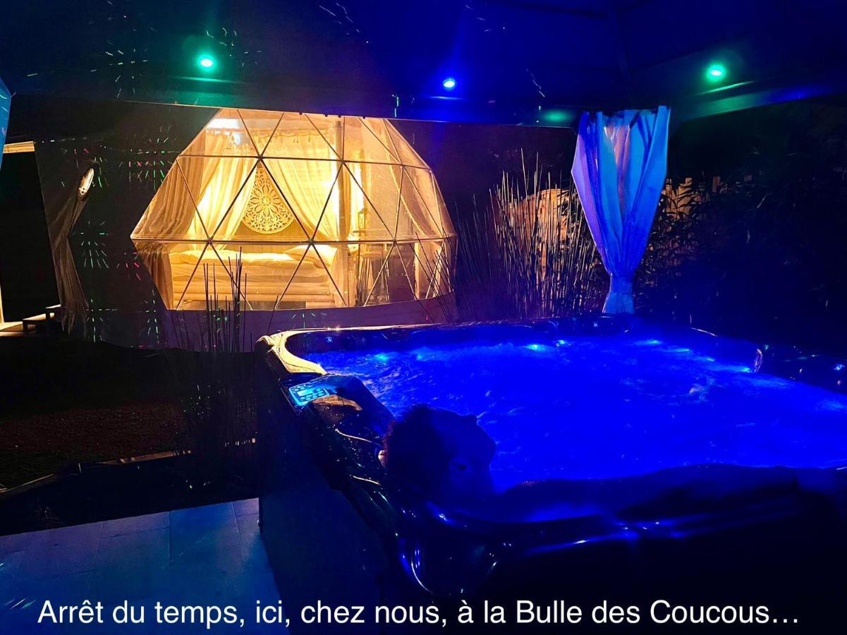 Отель La Bulle Des Coucous Сент-Илер-де-Рье Экстерьер фото